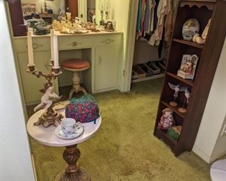 VINTAGE SLENDER WOOD BOOKSHELF .... MARBLE TOP PEDESTAL STAND