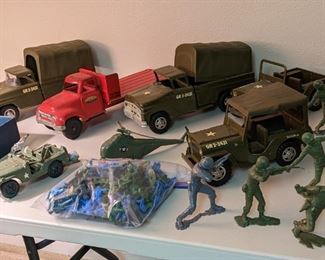 VINTAGE ARMY TRUCKS