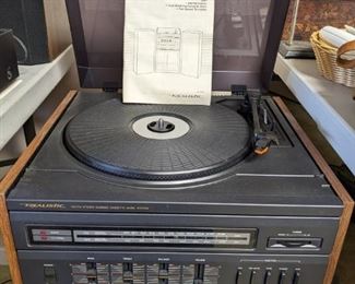 REALISTIC 120 AUDIO RACK SYSTEM 13-1240 with BOX SPEAKERS