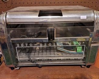 VINTAGE 1950'S ROTO BROIL 400