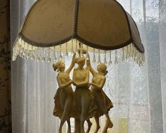 Vintage Italian 3 Graces