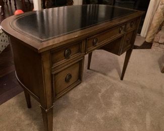 Sligh/Lowry hardwood leathertop petite desk