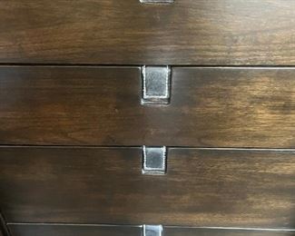 Leather tab draw pulls