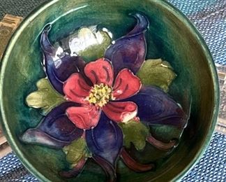 Moorcroft Petit Bowl