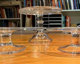 Cool Glass Cake Stands