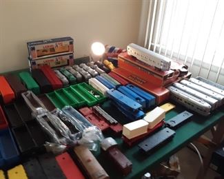 Lionel (and others) Train Cars, Accessories, Books/Ephemera, Watch, Lamp, Parts, Tracks, & Table