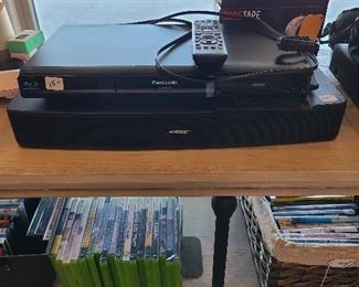 Bose Solo TV Sound System/Blue-ray DVD Player