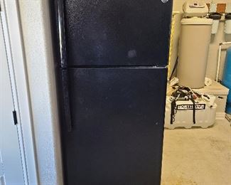 GE Refrigerator (2010)