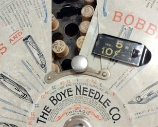 Vintage Boye Needles Shuttles & Bobbins