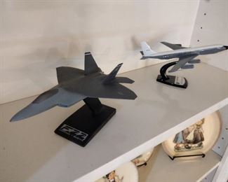 Model Military Planes