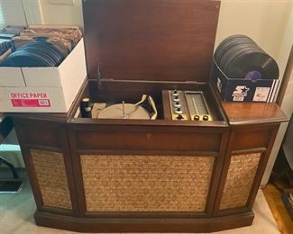 Westinghouse Mid-century Cabinet Stereo/Record Player