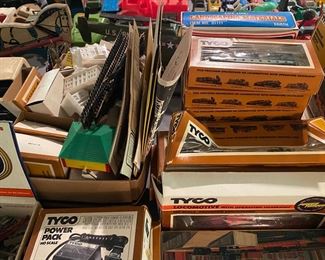 Assorted Tyco HO Train Accessories