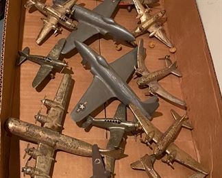 Old Plastic Airplanes