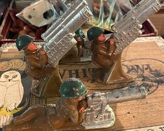 Barclay Machine Gunners