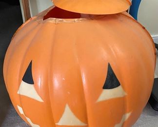 Large Plastic Halloween Pumpkin with Homemade Mechanical Casper