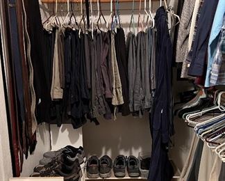 Men's Clothing: SZ Med, Men's Shoes 10 1/2-11