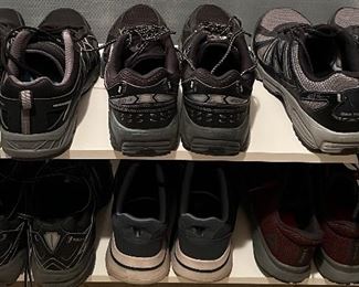 Men's Clothing: SZ Med, Men's Shoes 10 1/2-11