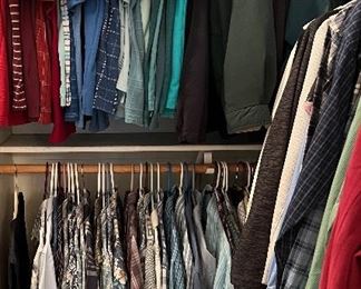 Men's Clothing: SZ Med, Men's Shoes 10 1/2-11