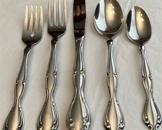 Community Oneida Stainless w Box 