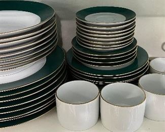 Ten Strawberry Street, ltd by Monno 