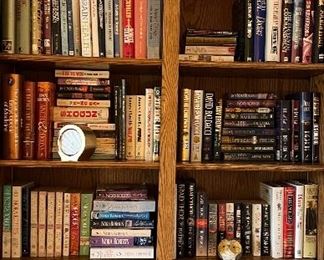 History, Travel, Art, Interior Design, Tom Clancy, Barbara Delinsky, Sandra Brown, John Grisham, Nora Roberts, Catherine Coulter, Lawrence Sanders, J.D. Robb, Jude Deveraux, Jeffrey Archer, Jeffrey Deaver, Larry McMurtry, and more...