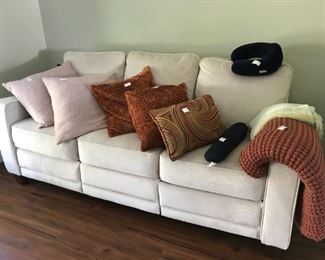 Decorative throw pillows