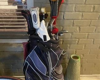 Golf clubs 
