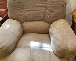 Rocker recliner 