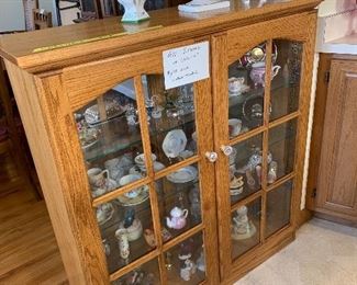 1of 2 matching display cabinets 