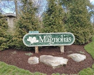 Magnolias sign