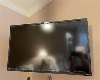 Vizio Flat Screen TV 