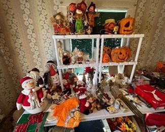 vintage holiday decorations 