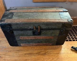 fond du lac trunk company 