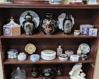 Lladros and Japanese Vases,Ginger jars and covered dishes 