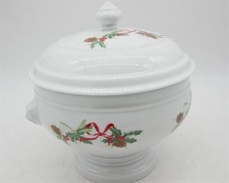 Pillivuyt France Porcelain Container w/Lid
