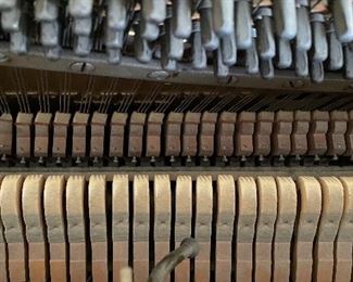 Lester Betsy Ross Upright Piano. Photo 7 of 8. 