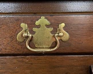 Kittinger Historic Newport Reproductions Mahogany One-Drawer Table. Measures 35" x 20" D x 29" H. Photo 3 of 5. 