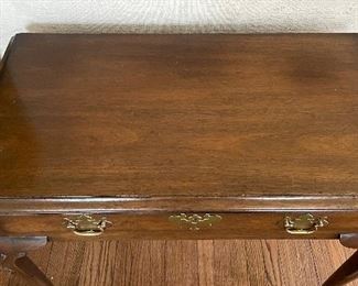 Kittinger Historic Newport Reproductions Mahogany One-Drawer Table. Measures 35" x 20" D x 29" H. Photo 2 of 5. 