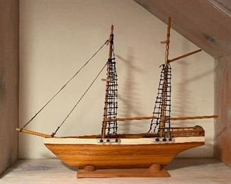 Model Wood Ship. 