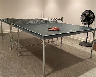 Vintage Ping Pong Table. 