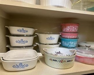 Vintage pyrex 