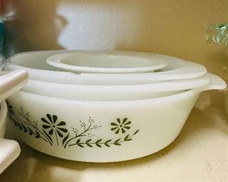 Vintage Pyrex 