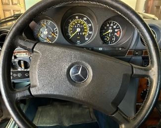 1986 Mercedes-Benz 300 SL Convertible 5-Speed
WDB1070411A049209
One owner 84,723 miles
$21,000 
