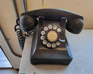 #1008 • Western Electric Bell System Rotary Phone
