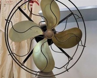 #1532 • Antique Emerson Fan