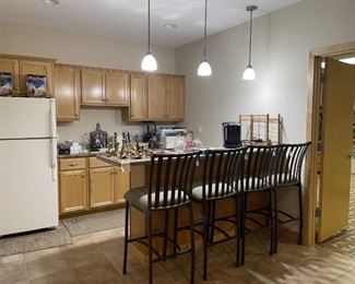 Second kitchen and bar stools