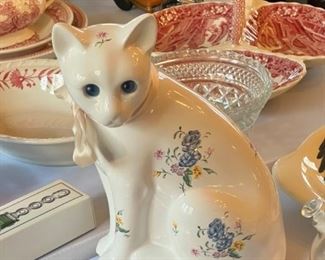 Alcobaca Ceramic Cat