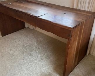 Peter Write Desk