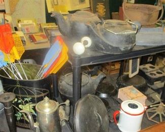 Cast Iron Kettles and Tea Pots