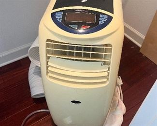 Portable air conditioner